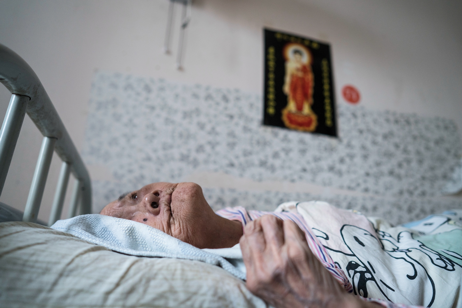 记者探访北京协和医院：老年患者占比高，危重程度超平时